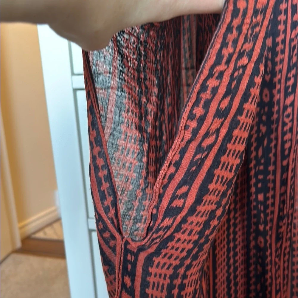 Rust and Black Patterned Kimono - Picture 3 of 4